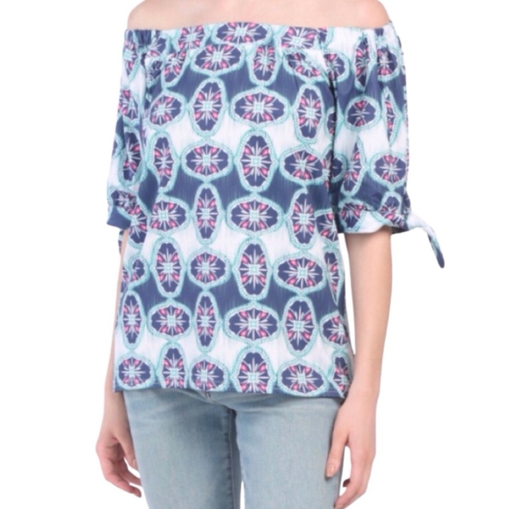 Tracy Negoshian Lisa Off the Shoulder Geo Ikat Blouse (NWT) (Size: XXS)